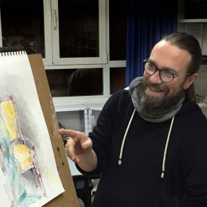 Juan Berrozpe profesor del taller de Dibujo y pintura en la AAG